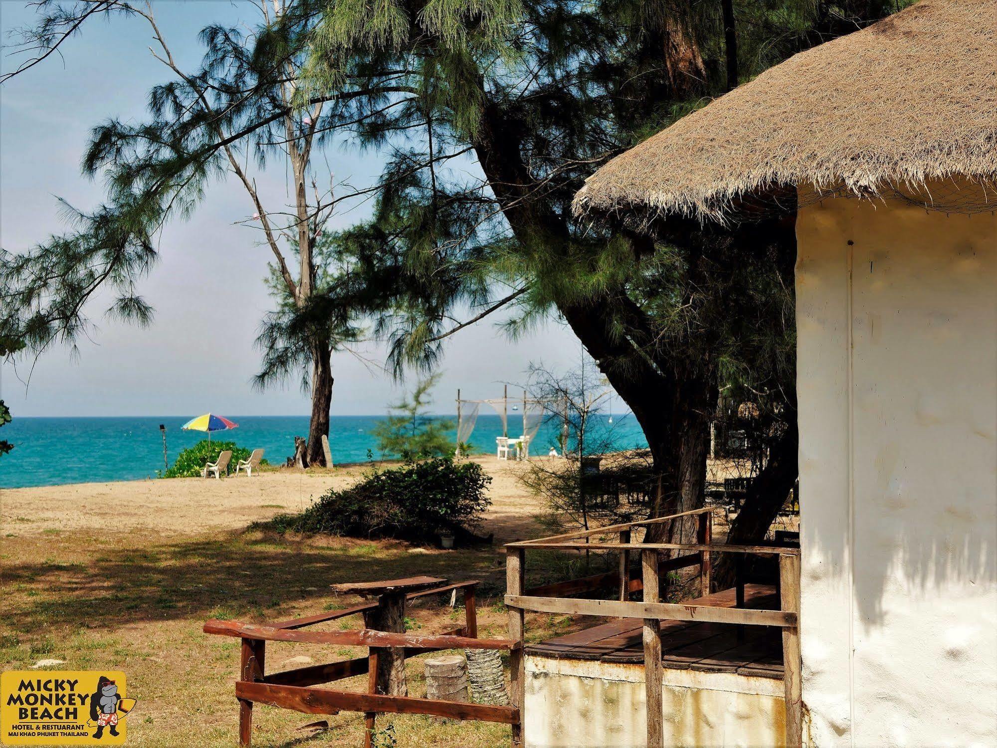 Micky Monkey Beach Hotel Phuket Maikhao Thailand Mai Khao Dış mekan fotoğraf